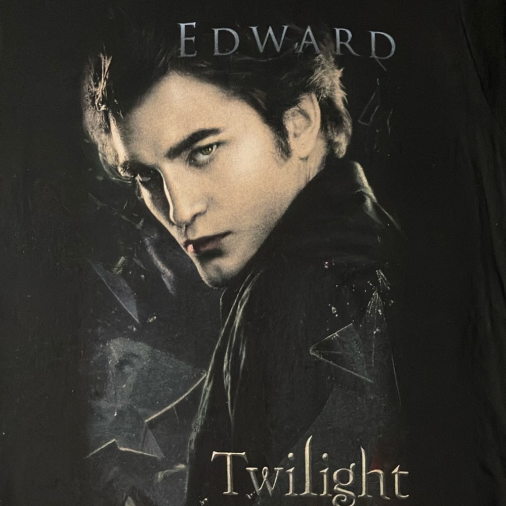 Twilight Edward Cullen Shirt